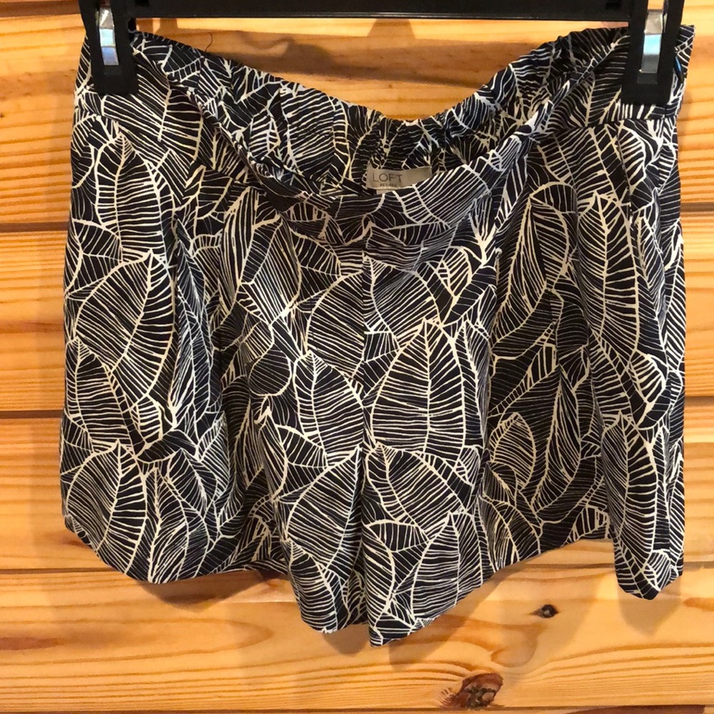 Ann Taylor LOFT Fluid Shorts